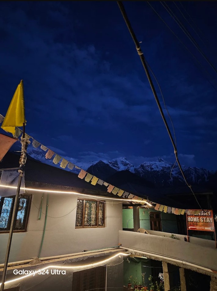 Holasay Homestay mountain view Kinnaur